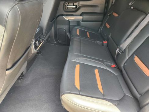 Used 2021 GMC Sierra 1500 AT4 w/ AT4 Preferred Package AWD/4WD image 30