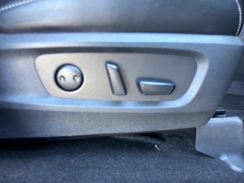 Used 2024 INFINITI QX60 Luxe AWD/4WD image 9