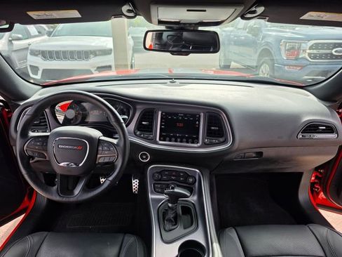 Used 2017 Dodge Challenger R/T Plus image 13