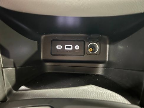 Used 2024 Chevrolet Equinox LS w/ LS Convenience Package AWD/4WD image 30