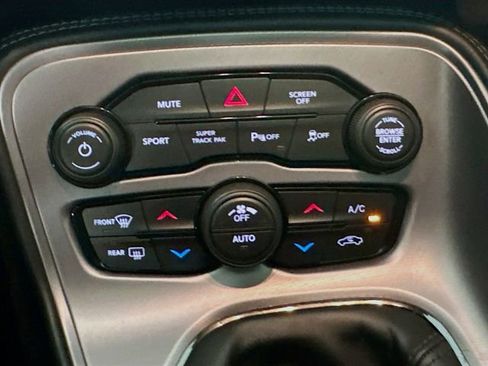 Used 2023 Dodge Challenger R/T w/ Plus Package image 16