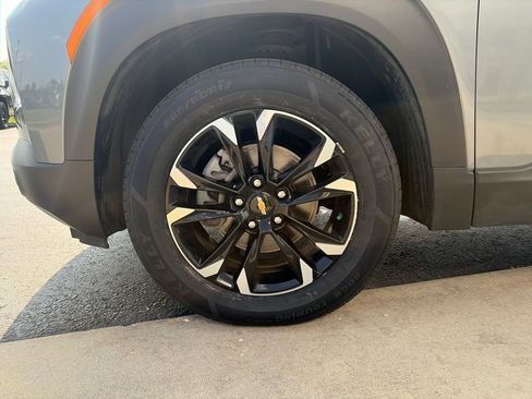 Certified 2021 Chevrolet TrailBlazer LT AWD/4WD image 34
