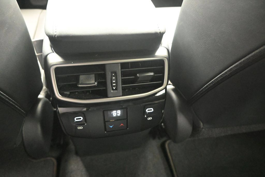 Used 2024 Lexus RX 350 FWD w/ Technology Package image 18