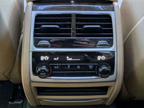 Used 2020 BMW 750i xDrive w/ Executive Package image 13