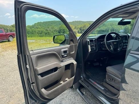 Used 2017 Chevrolet Silverado 1500 LT w/ All Star Edition AWD/4WD image 12