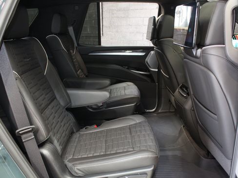 Used 2026 Cadillac Escalade V w/ LPO, ONYX Package AWD/4WD image 60