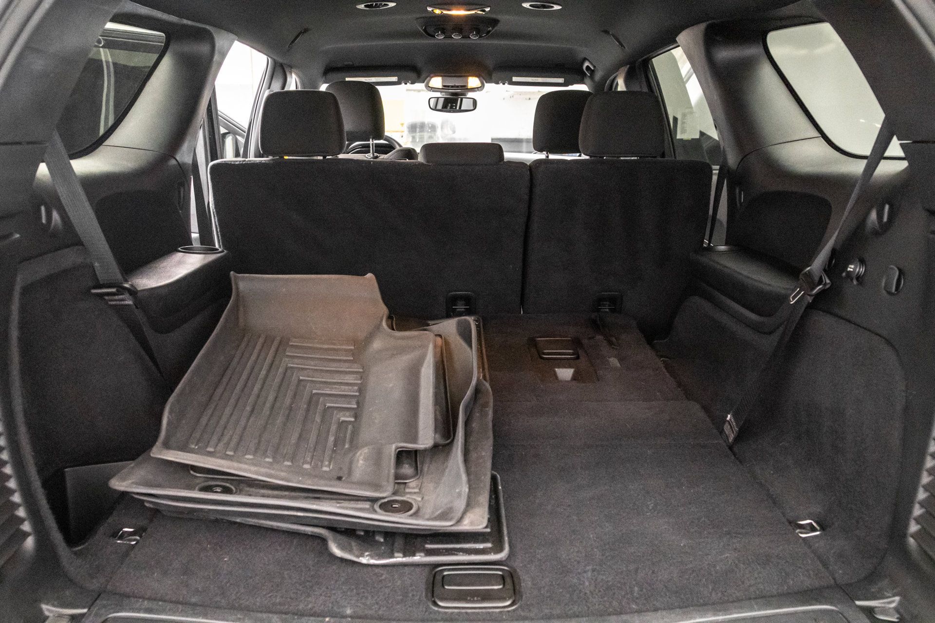 Used 2022 Dodge Durango GT w/ Trailer Tow Group IV AWD/4WD image 32