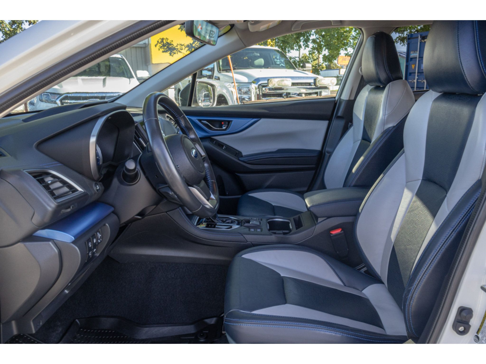 Used 2023 Subaru Crosstrek Hybrid AWD/4WD image 15