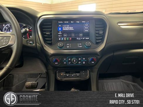 Used 2022 GMC Acadia AT4 w/ Technology Package AWD/4WD image 18