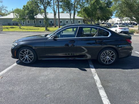 Used 2020 BMW 330i Sedan w/ Premium Package RWD image 4