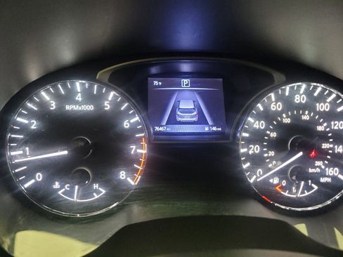 Used 2017 Nissan Pathfinder S FWD image 23