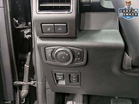 Used 2020 Ford Expedition Limited w/ Equipment Group 302A AWD/4WD image 19