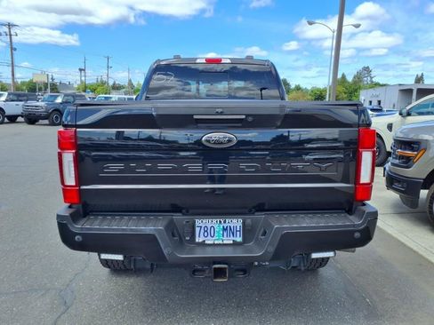 Used 2020 Ford F250 Lariat image 7