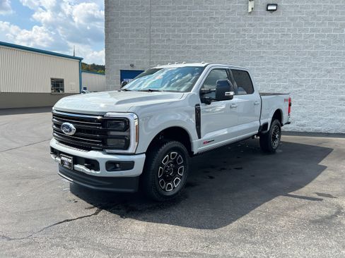 New 2026 Ford F350 Platinum image 4