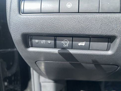 Certified 2023 Nissan Rogue SV w/ SV Premium B Package image 20