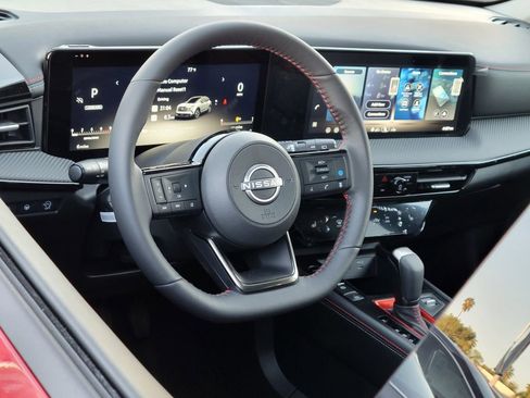 New 2026 Nissan Kicks SR w/ SR Premium Package image 4