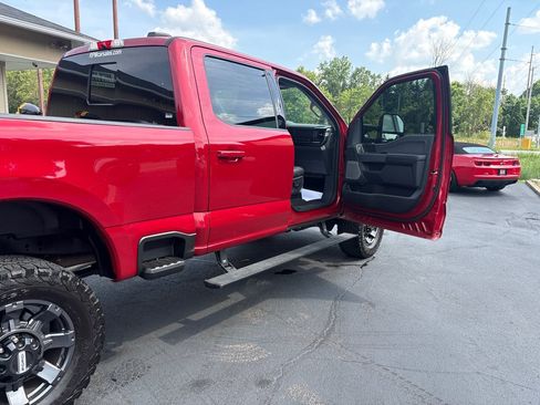 Used 2023 Ford F250 Lariat w/ Sport Appearance Package AWD/4WD image 36