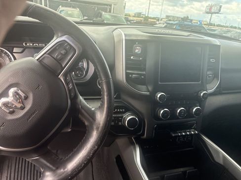 Used 2019 RAM 1500 Big Horn AWD/4WD image 9