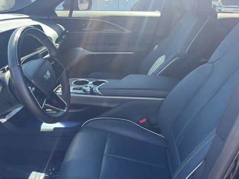 Used 2024 Cadillac Lyriq Luxury w/ Nappa Leather Package RWD image 19