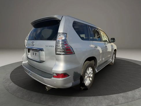 Used 2015 Lexus GX 460 image 5