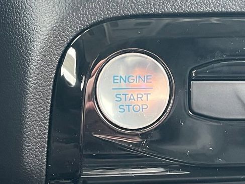 New 2026 Ford Escape SE image 21