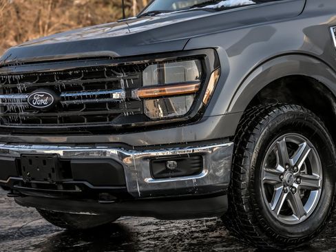 Used 2024 Ford F150 XLT w/ Mobile Office Package image 2