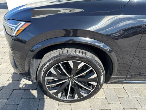 Used 2026 Volvo XC90 B6 Ultra w/ Protection Package Premier AWD/4WD image 4