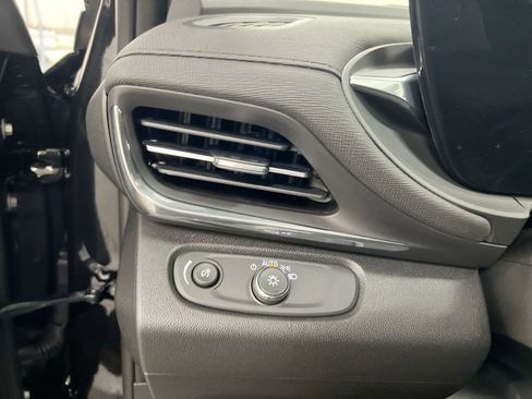 New 2026 Buick Envista Preferred image 18