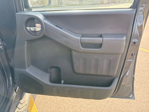 Used 2015 Nissan Xterra PRO-4X image 23