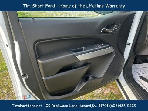 Used 2021 Chevrolet Colorado LT w/ Fleet Safety Package image 16