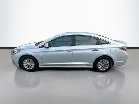 Used 2017 Hyundai Sonata SE FWD image 9