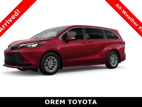 New 2026 Toyota Sienna LE image 2