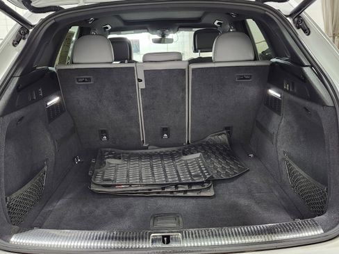 Used 2019 Audi SQ5 Premium Plus image 23