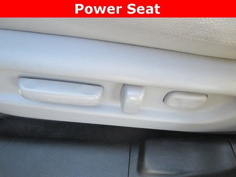 Used 2018 Honda Pilot Touring image 25