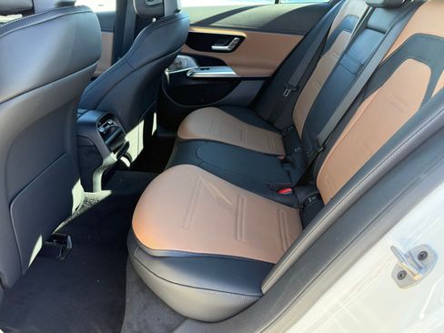 New 2026 Mercedes-Benz E 53 AMG e 4MATIC Sedan image 28