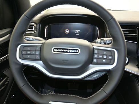 New 2026 Jeep Grand Wagoneer 4WD image 15