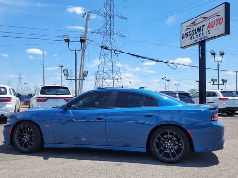 Used 2020 Dodge Charger Scat Pack RWD image 12