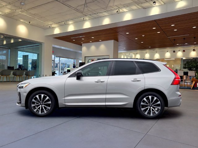 Certified 2024 Volvo XC60 B5 Core w/ Protection Package Premier AWD/4WD image 2