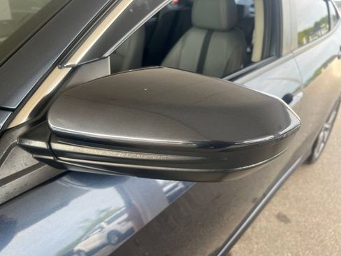 Used 2020 Honda Civic EX-L image 32