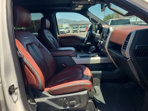 Used 2019 Ford F150 Platinum w/ Equipment Group 701A Luxury AWD/4WD image 29