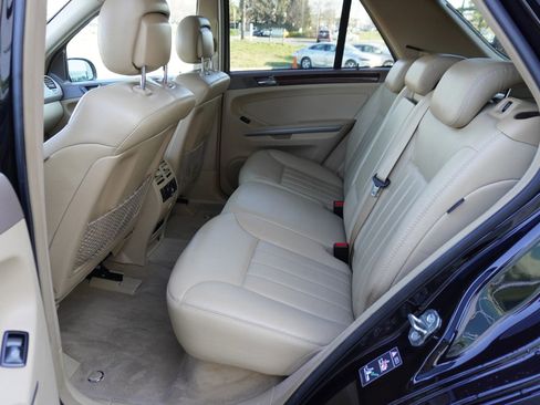 Used 2008 Mercedes-Benz ML 550 4MATIC image 11