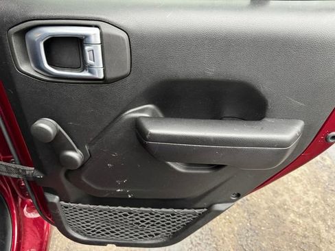 Used 2021 Jeep Wrangler Unlimited Sport image 15