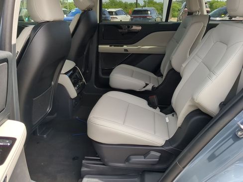 New 2026 Lincoln Aviator 2WD image 22