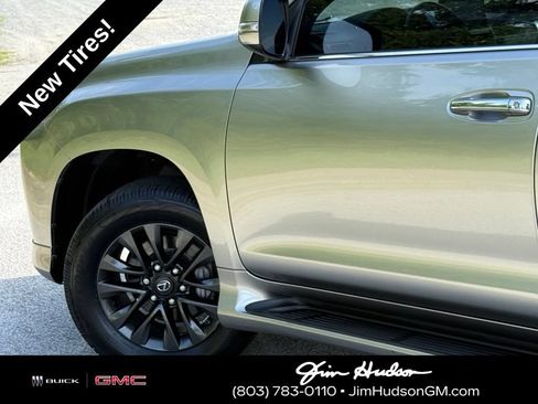 Used 2023 Lexus GX 460 Premium w/ Premium Package AWD/4WD image 9