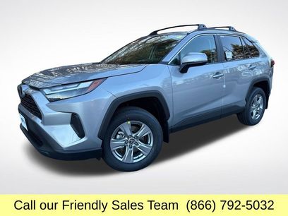 New 2025 Toyota RAV4 XLE w/ Convenience Package