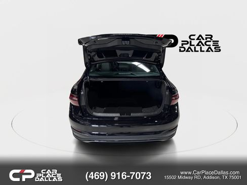 Used 2022 Volkswagen Jetta SE FWD image 19