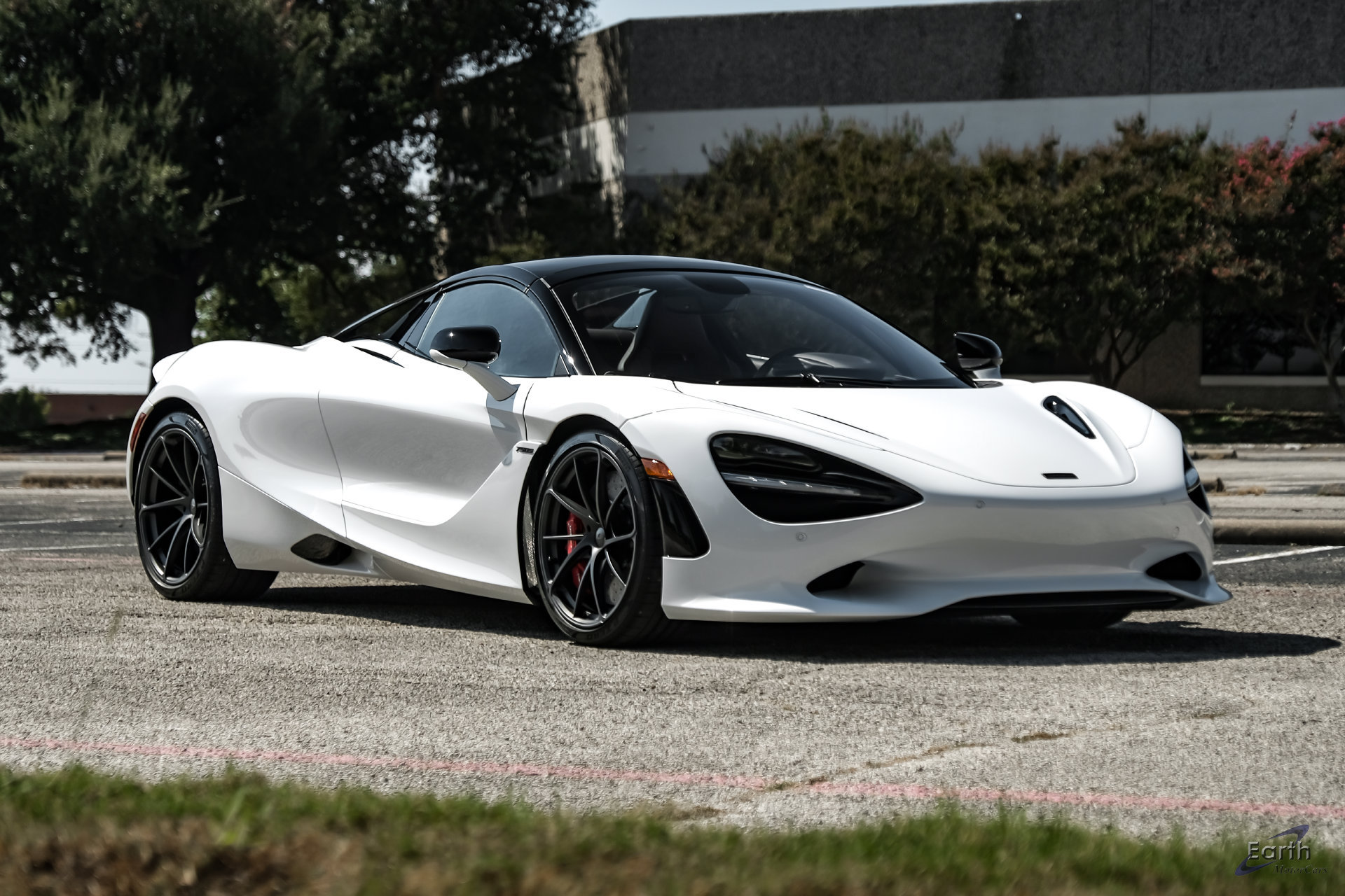 Used 2025 McLaren 750S Spider RWD image 36