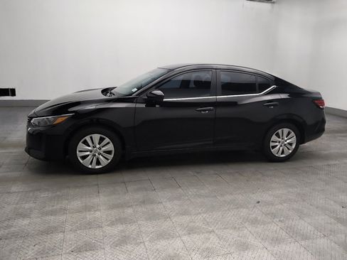 Used 2025 Nissan Sentra S FWD image 2