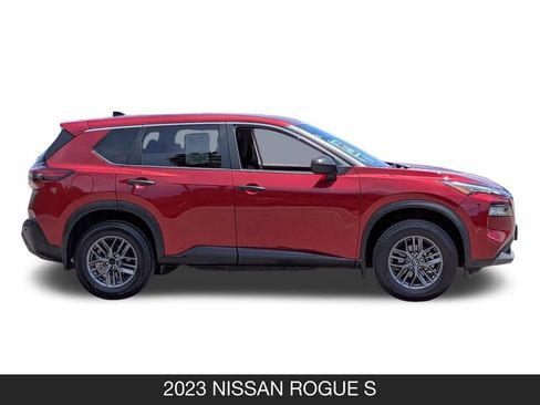 Used 2023 Nissan Rogue S FWD image 6