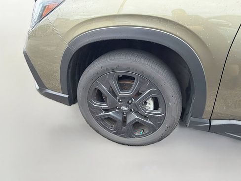 Used 2024 Subaru Ascent Onyx Edition AWD/4WD image 9